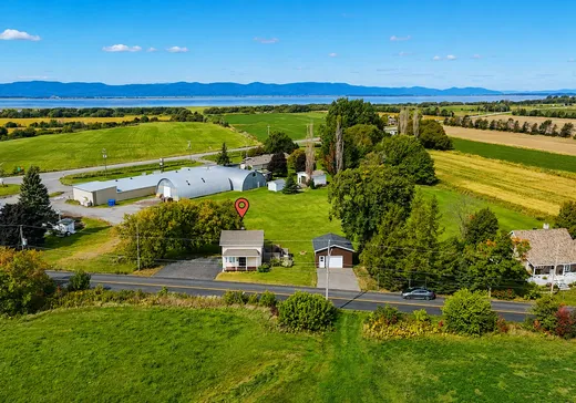 Maison à vendre - 31 Ch. du Rocher, Cap-Saint-Ignace, G0R 1H0