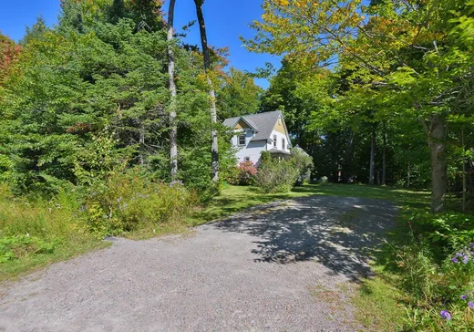 Maison à vendre - 1076 Ch. Dunant, Ste-Anne-Des-Lacs, J0R 1B0