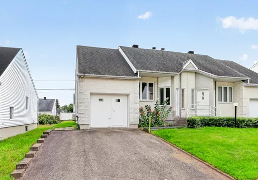 Maison à vendre - 680 Rue Chénier, Saint-Jérôme, J7Z 7A8