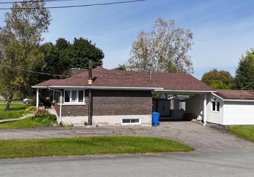 Maison à vendre - 135 Rue Jamieson, East Angus, J0B 1R0
