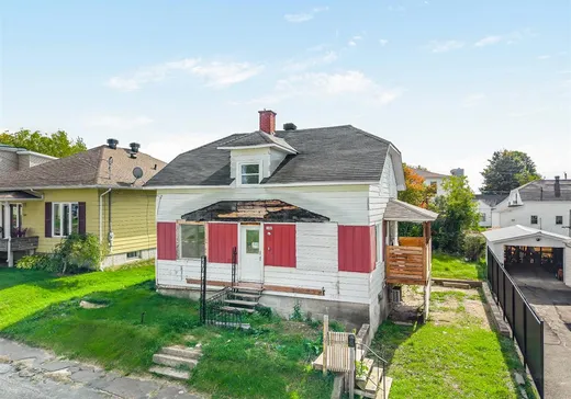 Maison à vendre - 248 Rue Panneton, Asbestos, J1T 2K1