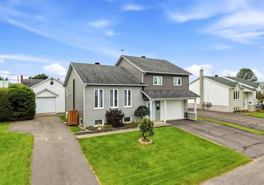Split-level for sale - 965 Rue Campeau, Drummondville, J2C7E7