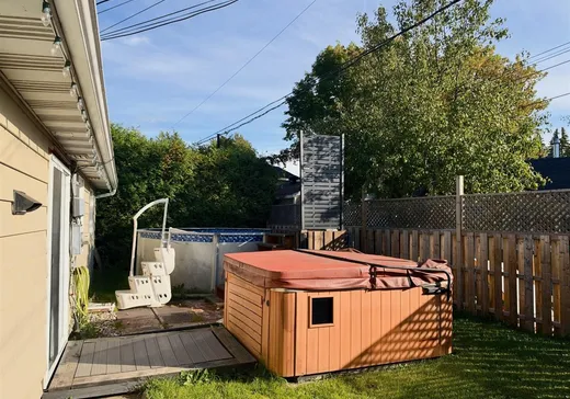 Maison à vendre - 20 Rue du Sanctuaire, Saint-Timothée, J6S 2T2
