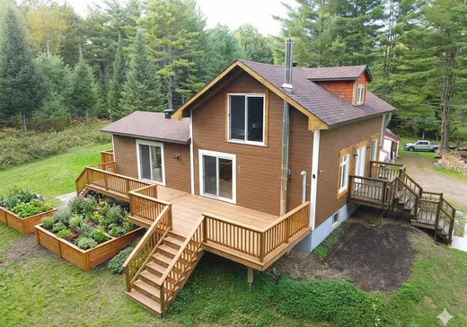 Maison à vendre - 880 Rg de la Rivière-aux-Écorces, St-Alexis-Des-Monts, J0K 1V0