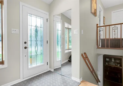 Maison à vendre - 16 Av. Vital, Saint-Sauveur, J0R 1R5