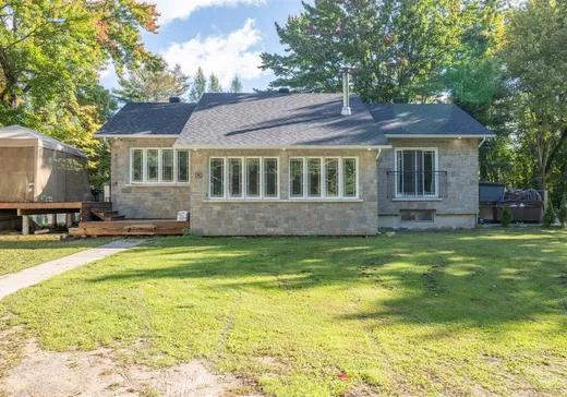 Maison à vendre - 6 Rue des Cyprès, Sainte-Anne-des-Plaines, J0N 1H0