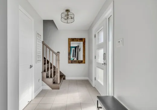 Maison à vendre - 149 Rue Moreau, St-Apollinaire, G0S 2E0
