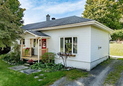 Bungalow for sale - 20 Rue Thornton N., Coaticook, J1A2C9