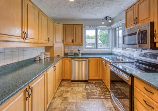Maison à vendre - 695 Rue Gamache, Saint-Christophe-D'Arthabaska, G6R 0W4