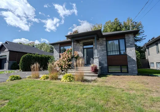 Bungalow à vendre - 515 Rue du Tokay, Drummondville, J2B0M2