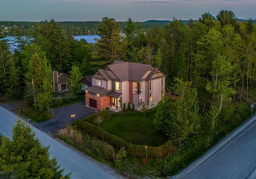 Maison à étages à vendre - 9655 Rue Sorel, Rock Forest-Saint-Élie-Deauville, J1N1A3