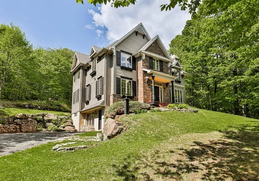 Two or more stories for sale - 160 Ch. Le Nordais, Saint-Sauveur, J0R1R3
