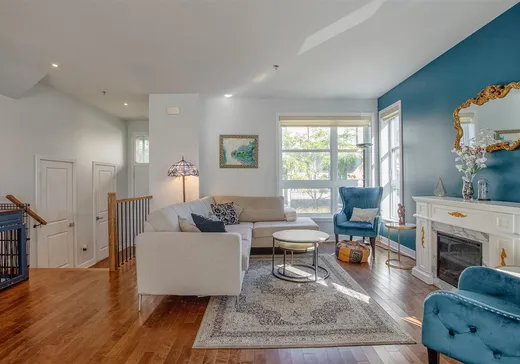 Maison à vendre - 310 Rue Frédéric-Back, Sainte-Anne-de-Bellevue (Île de Montréal), H9X 0B7