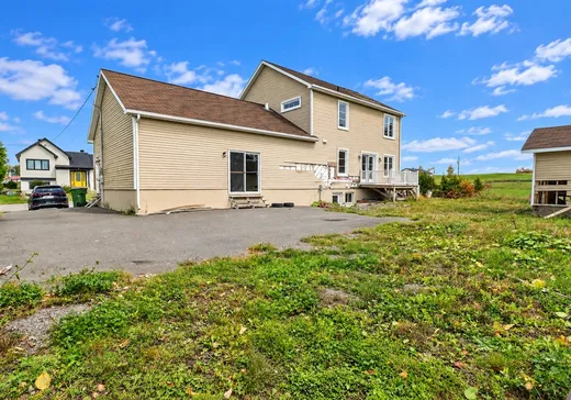 Maison à vendre - 274-274A Rue Caillouette, Saint-Épiphane, G0L 2X0