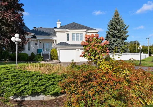 Maison à étages à vendre - 426 Rue de l'Île-de-Mai, Terrebonne, J6W6G1