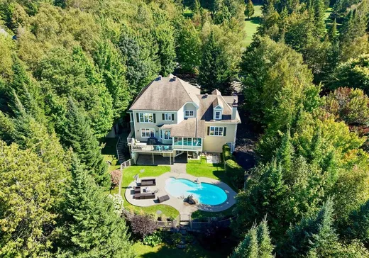Maison à vendre - 107 Rue Balmoral, Morin-Heights, J0R 1H0