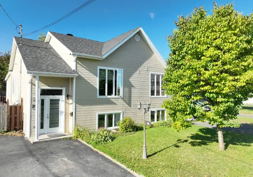 Bungalow à vendre - 20 Rue Demers, St-Apollinaire, G0S2E0