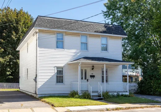 Maison à vendre - 82 Rue Charles-De Blois, Trois-Rivières, G8T 4X2