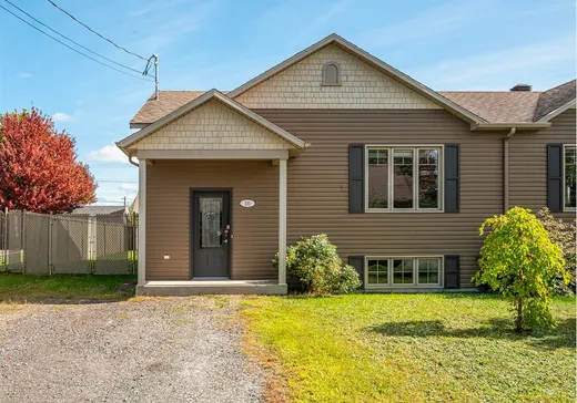 House for sale - 100 Rue Doré, Victoriaville, G6T 2H8