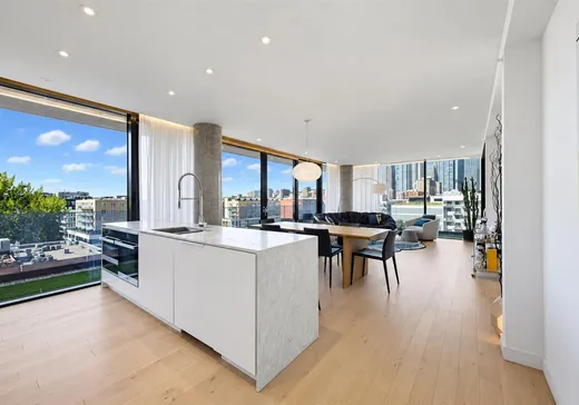 Condo à vendre - 242 Rue Young, App. 802, Montréal (Centreville), H3C0R7
