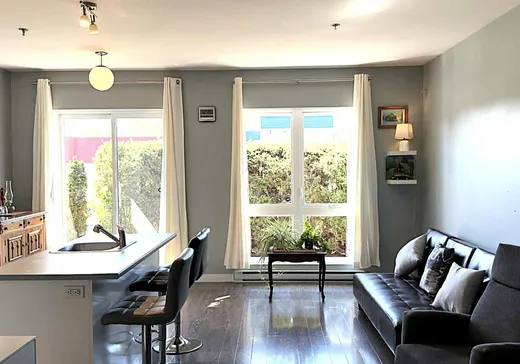 Loft à vendre - 12 Boul. Desjardins E., Sainte-Thérèse, J7E 1C1