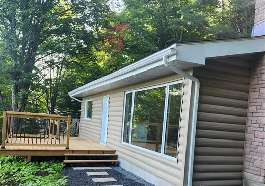 Un étage et demi à vendre - 1082 Rue Valdombre, Sainte-Adèle, J8B2T3