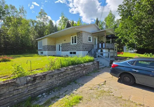 Bungalow à vendre - 853Z-855Z Mtée du Lac-Paquet, Rivière-Rouge, J0T1T0