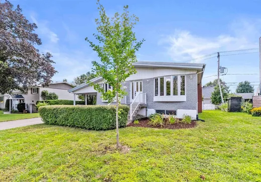 Bungalow à vendre - 870 Rue Crevier, Laval (Chomedey), H7X1Z7