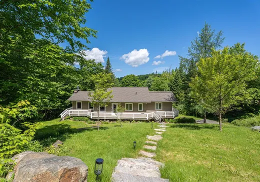 Maison à vendre - 7005 Imp. du Lac-Carré, Sainte-Agathe-des-Monts, J8C 2Z7