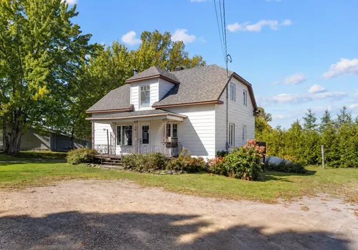Maison à étages à vendre - 1988 Chem. Des Érables, Notre-Dame-Auxiliatrice-de-Buckland, G0R1G0