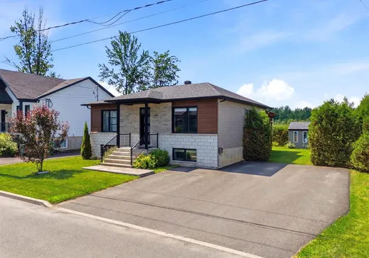 Bungalow for sale - 645 Rue du Sauvignon, Drummondville, J2B0Y7