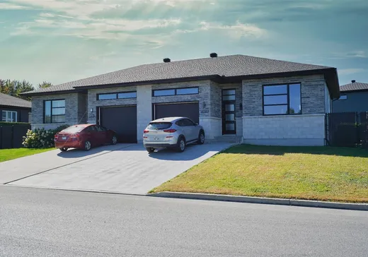 Bungalow à vendre - 1819 Rue Awacak, Trois-Rivières, G8Y0J9