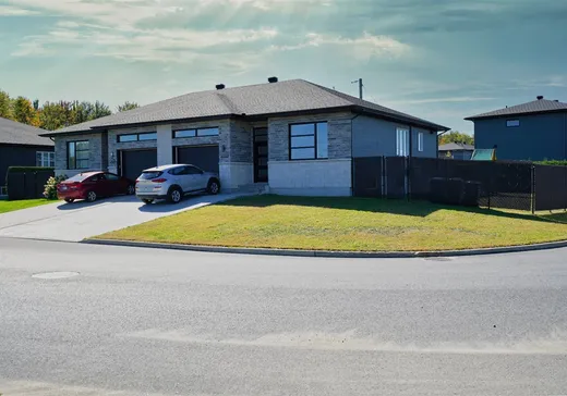Maison à vendre - 1819 Rue Awacak, Trois-Rivières, G8Y 0J9