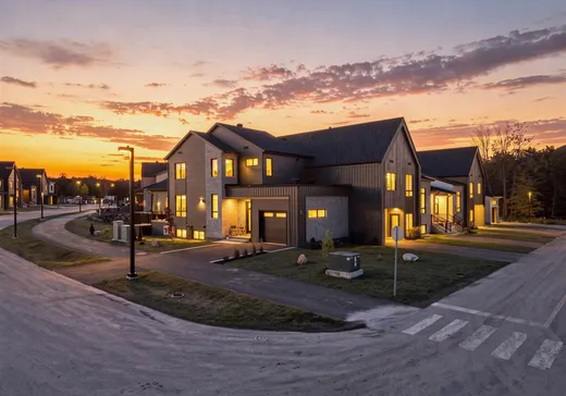 Maison à vendre - 5 Rue de l'Écurie, Bromont, J2L 0T7