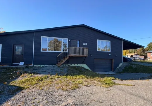 Bungalow à vendre - 936 Boul. Témiscamingue, Rouyn-Noranda, J9Y0G4