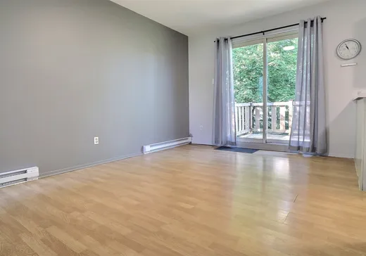 Maison à vendre - 3425 Rue Limoges, Terrebonne, J6X 3G8
