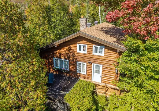 Un étage et demi à vendre - 84 Ch. des Castors, Morin-Heights, J0R1H0