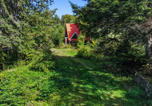 Maison à vendre - 8951 Imp. de la Sucrerie, Sainte-Agathe-des-Monts, J8C 3R7