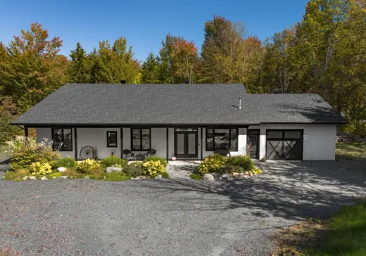 Bungalow à vendre - 255 Ch. Carrier, Stratford, G0Y1P0