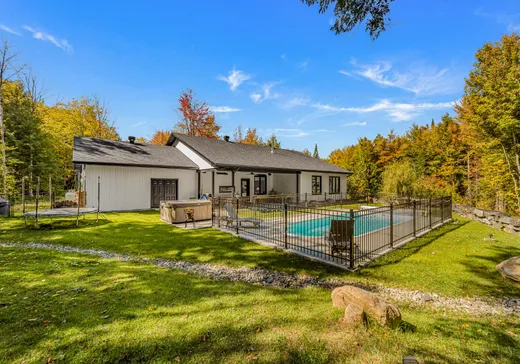Maison à vendre - 255 Ch. Carrier, Stratford, G0Y 1P0