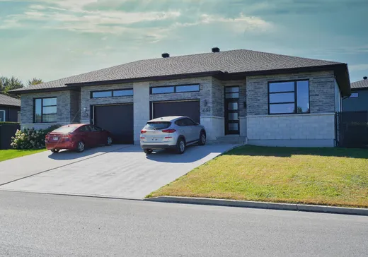 Two or more stories for sale - 1819 Rue Awacak, Trois-Rivières, G8Y0J9