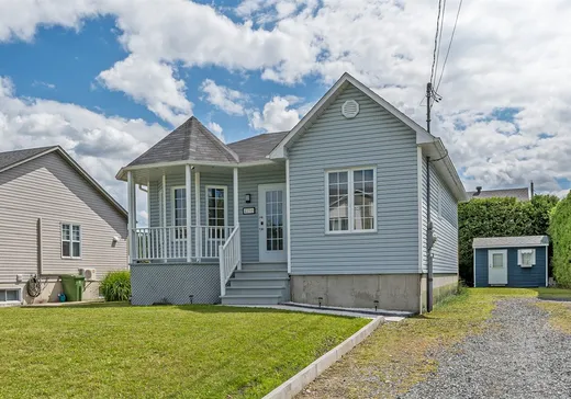 Bungalow for sale - 4716 Rue Memphrémagog, Les Nations, J1L2K9