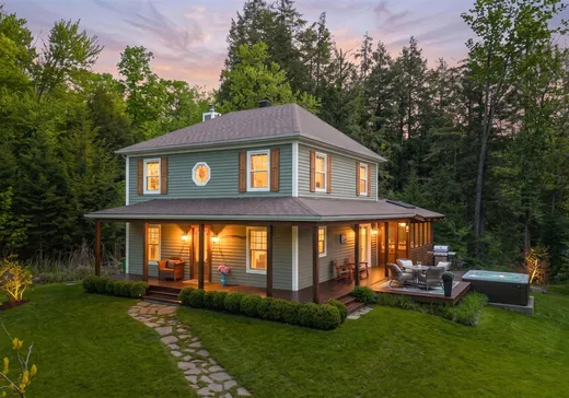 Maison à étages à vendre - 1215 Rue Aurélien, Magog, J1X5R9