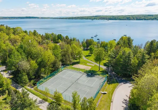 Maison à vendre - 1215 Rue Aurélien, Magog, J1X 5R9