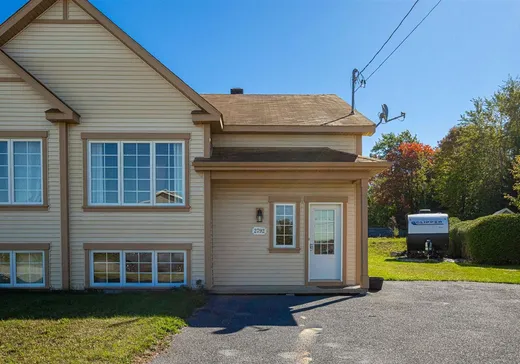 House for sale - 2792 Rue des Alpes, Sherbrooke, J1E 0E6
