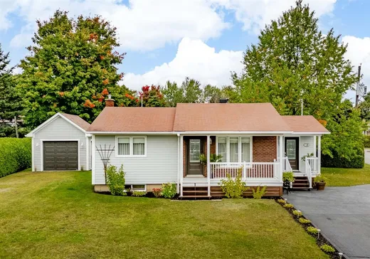 House for sale - 247 Rue du Vicaire-Morin, Coaticook, J1A 2W1