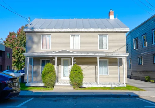 Maison à vendre - 660 Rue De Montcalm, Berthierville, J0K 1A0