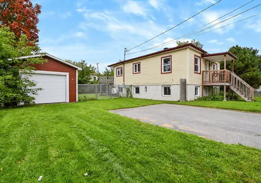 Maison à étages à vendre - 484 Rue St-André, Laval (Pont-Viau), H7G3A1