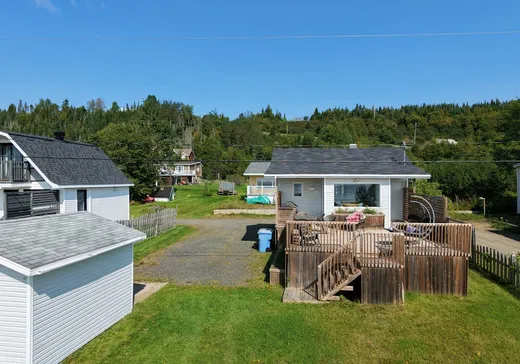 House for sale - 1495 Rue de la Rive, Sept-Îles, G4R 0M4