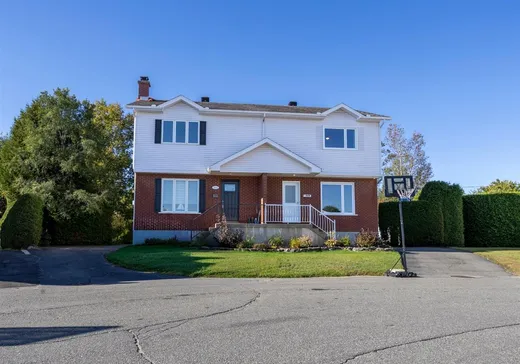 Two or more stories for sale - 3838 Rue Philibert-Dumas, Shawinigan-Sud, G9P5B9